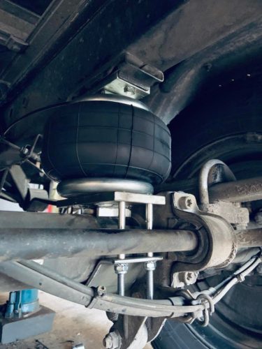 Mercedes Sprinter dvojokruhová sada prídavného vzduchového pruženia s kompresorom (2018-dodnes) RWD